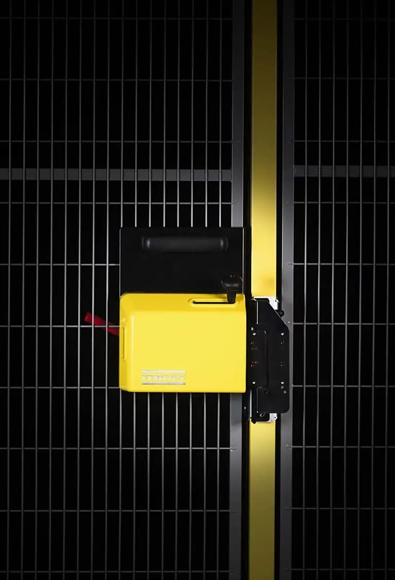 Safe Lock – Incuietoare de siguranță pentru uși industriale